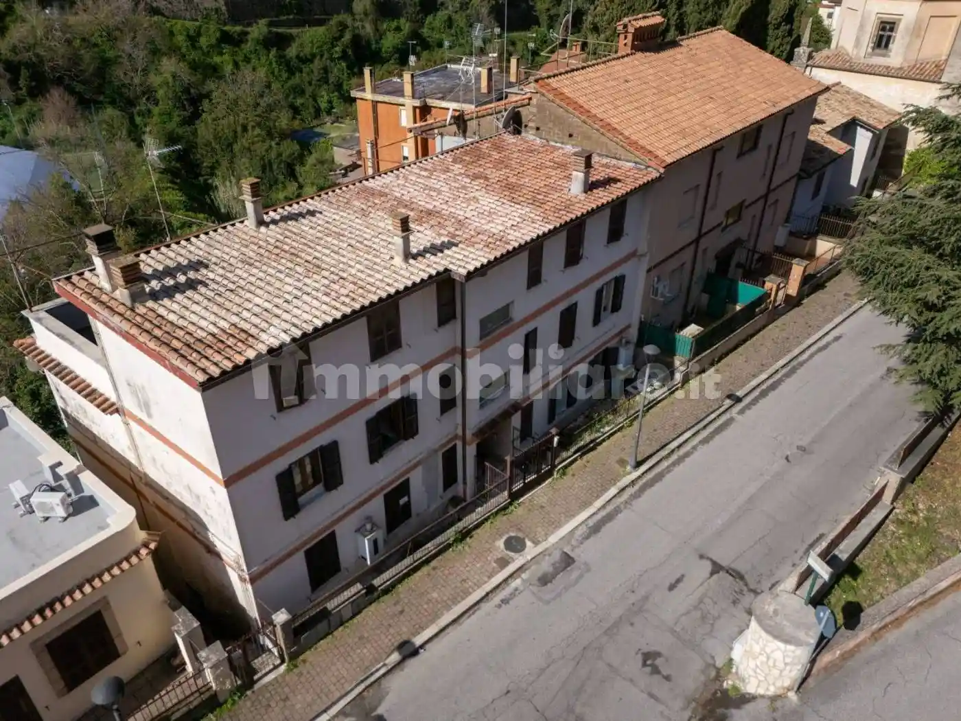 Appartamento in vendita a Poli