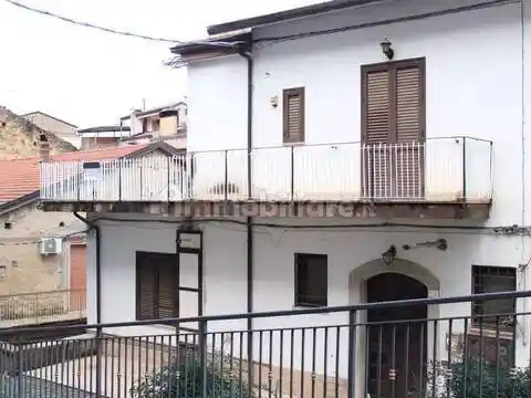 Appartamento in vendita a Castel San Lorenzo