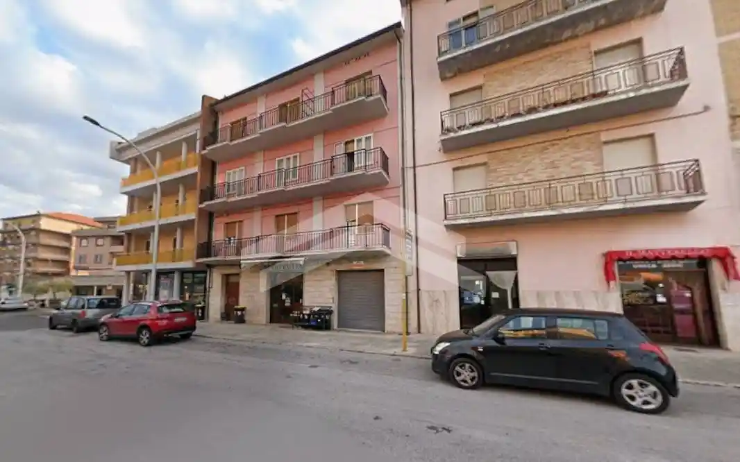 Palazzo - Edificio in vendita a Campobasso