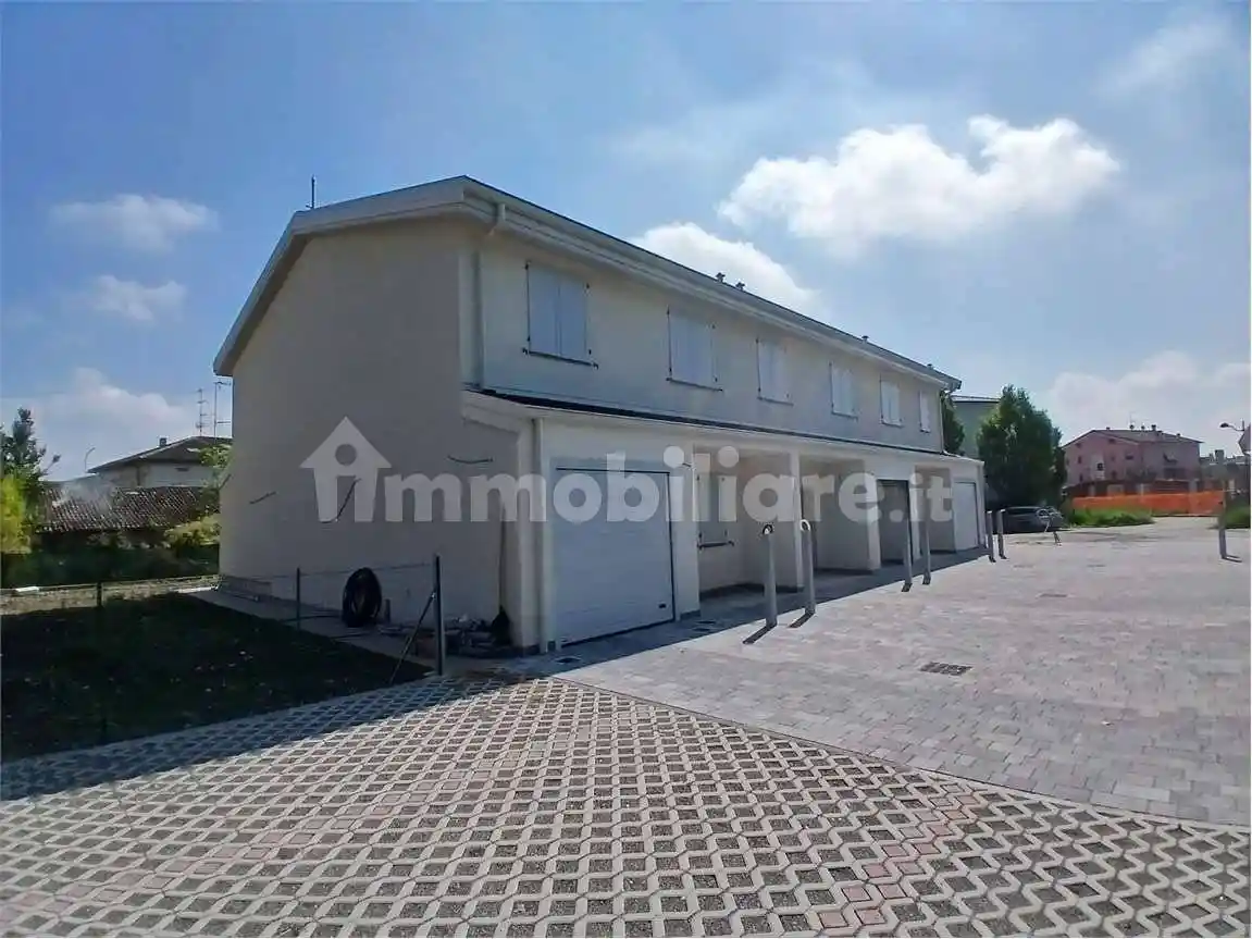 Villa in vendita a Reggio Emilia