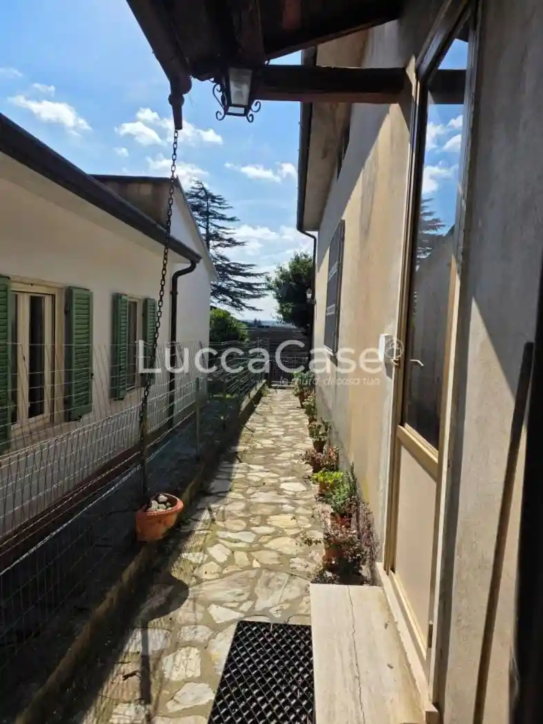 Casa indipendente in vendita a Massarosa