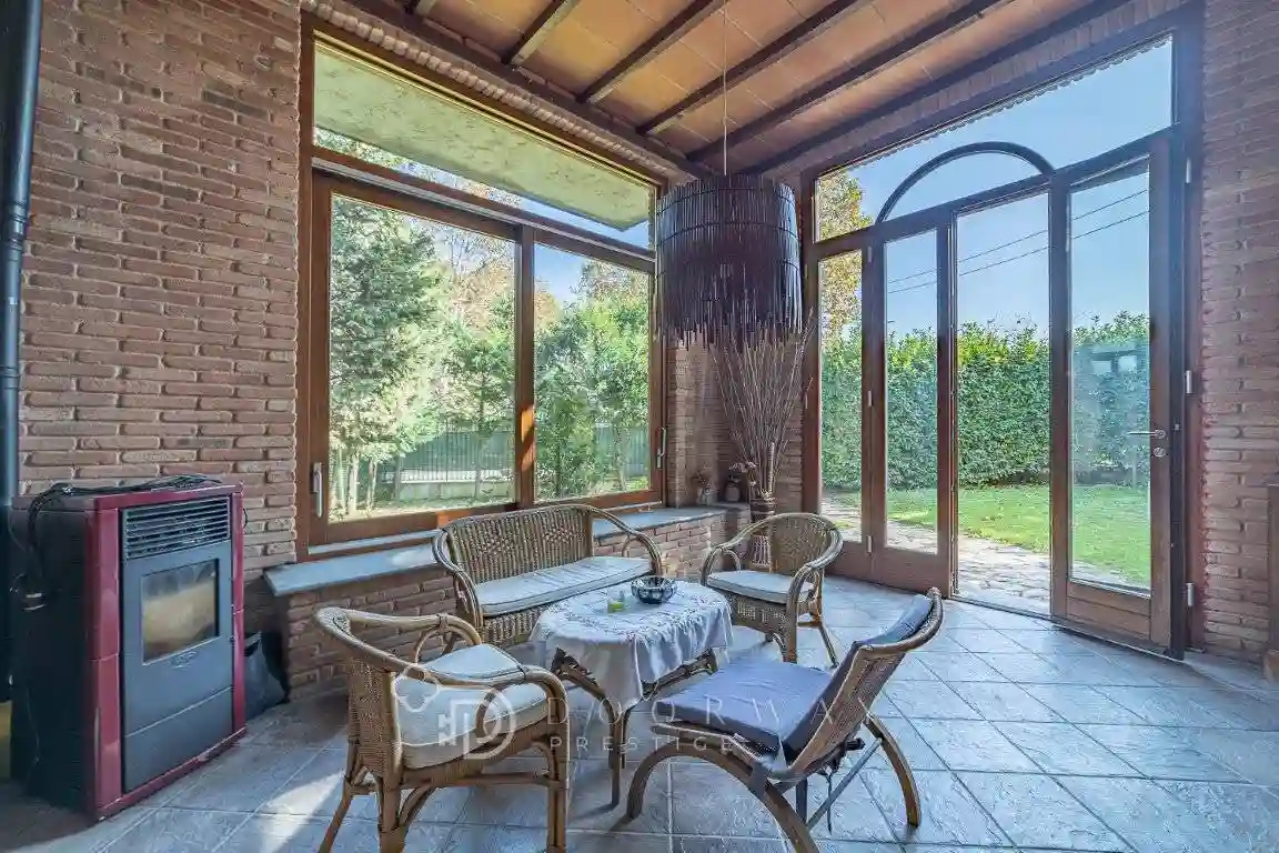 Villa - foto 2