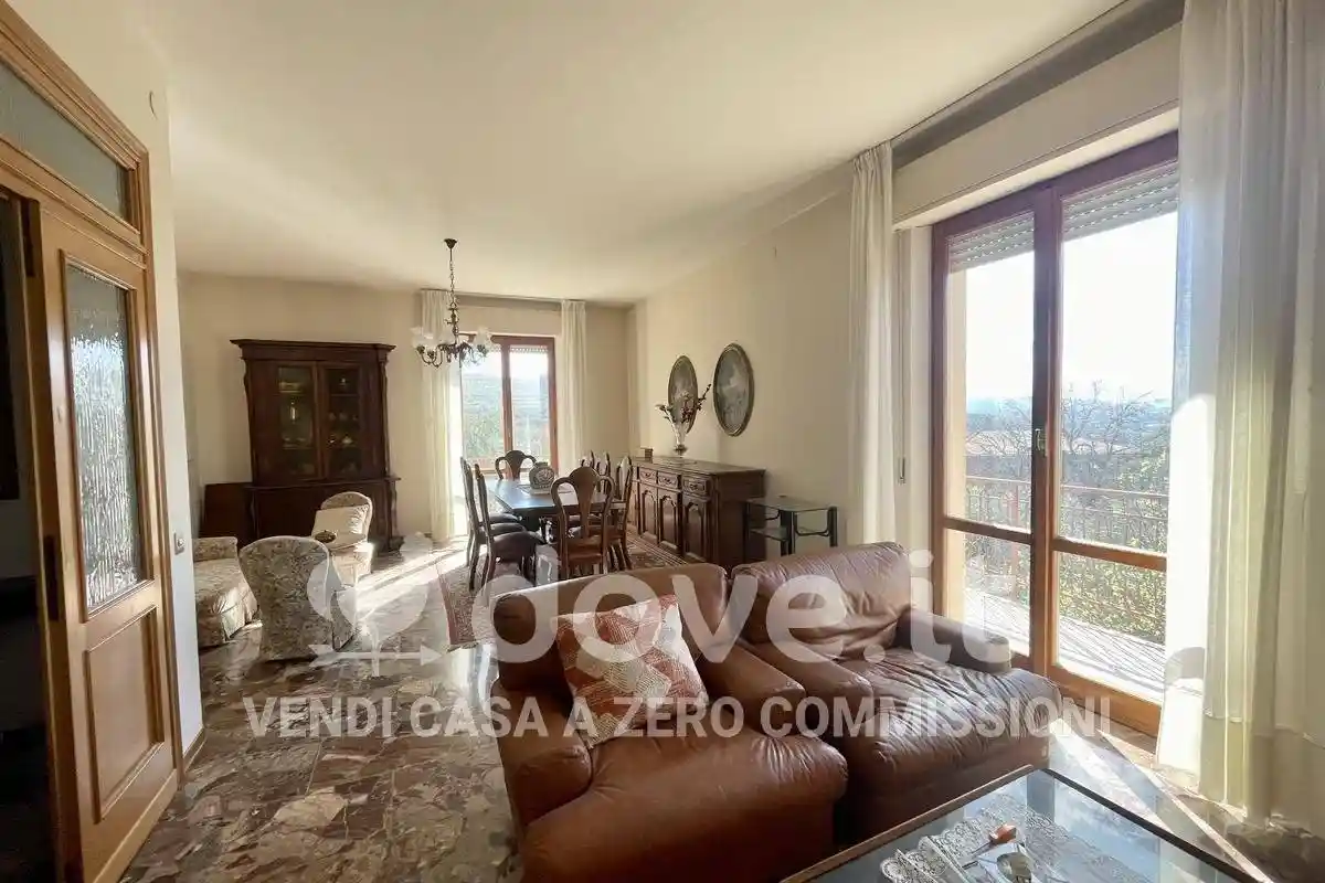 Villa in vendita a Paciano