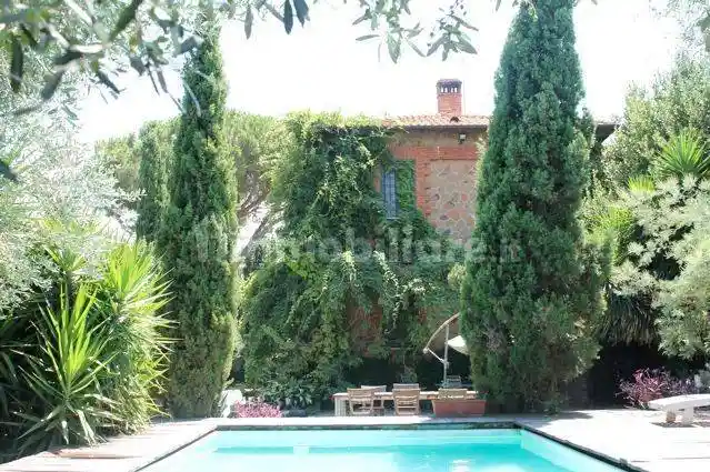 Villa in vendita a Roma