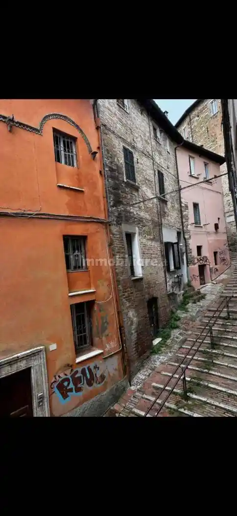 Appartamento in affitto a Perugia