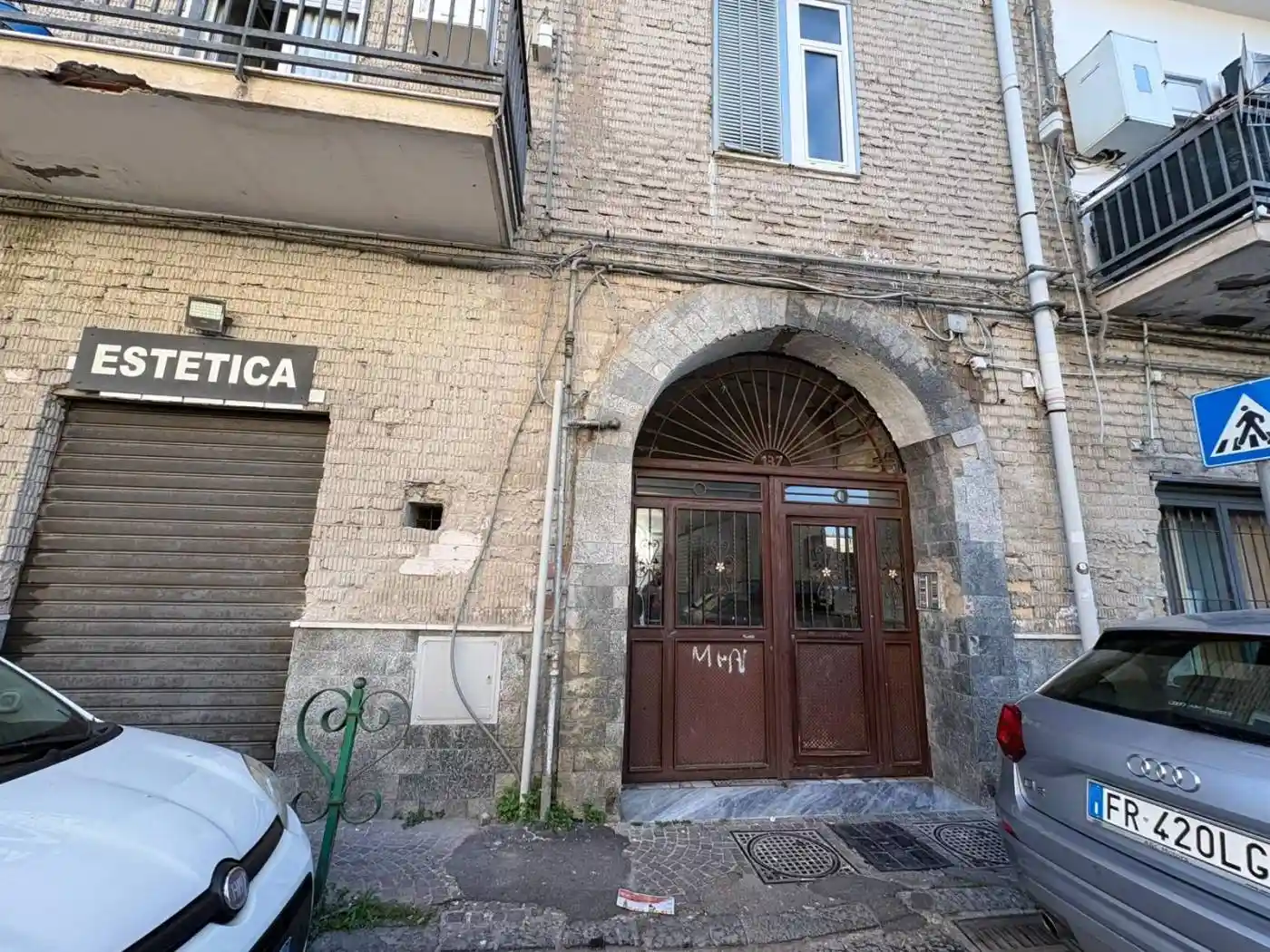 Appartamento in vendita a Napoli