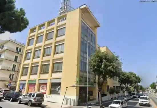 Palazzo - Edificio in affitto a Messina