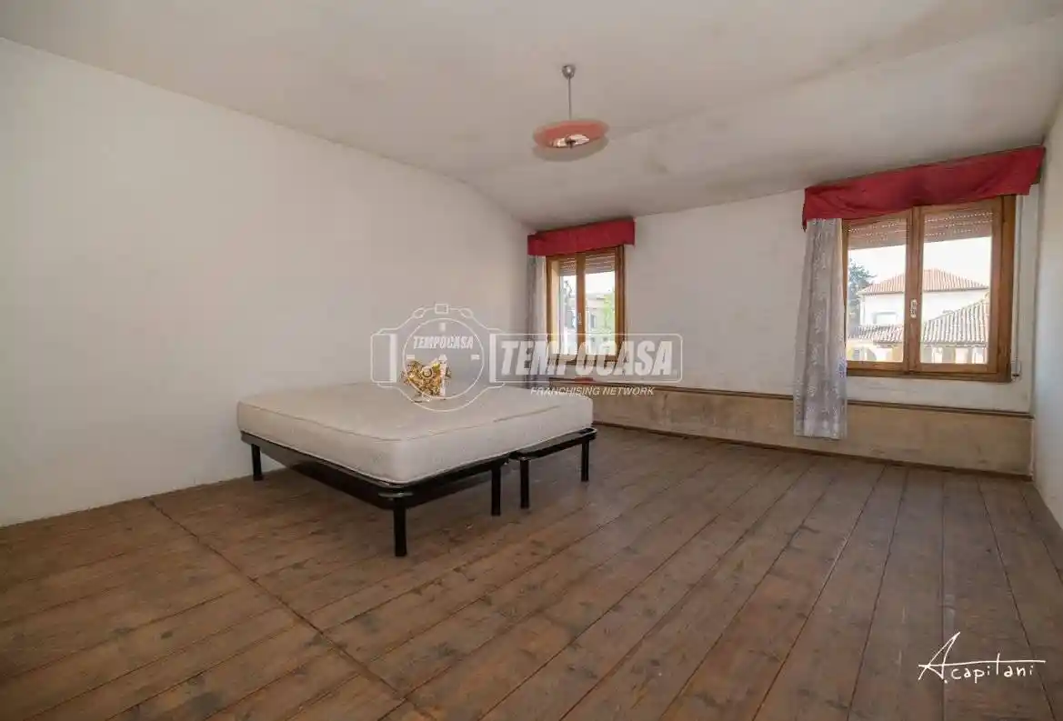 Casa indipendente in vendita a Rovigo