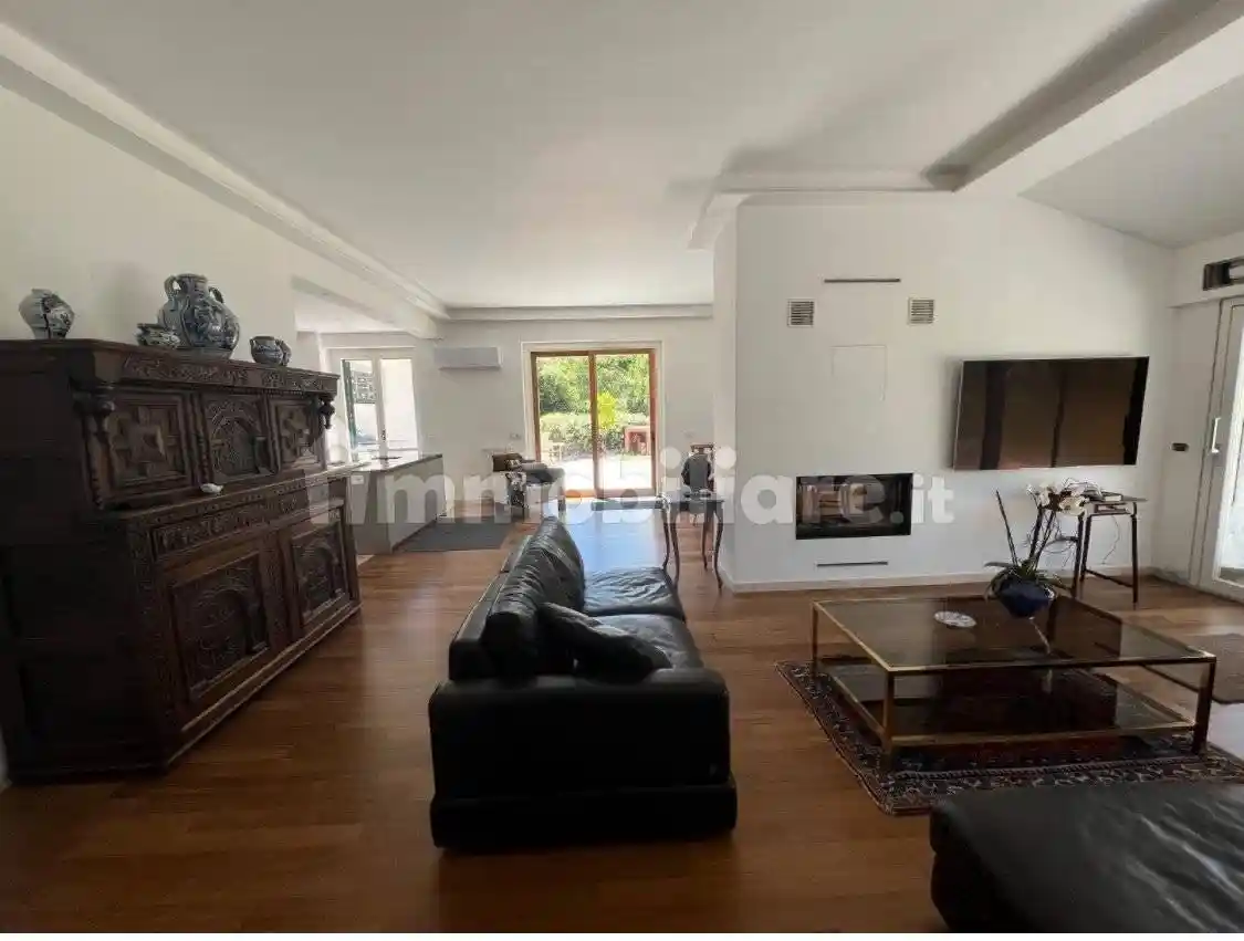 Villa in vendita a Roma