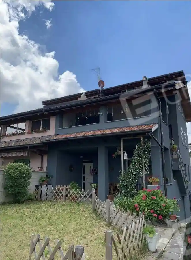 Villa in vendita a Canegrate