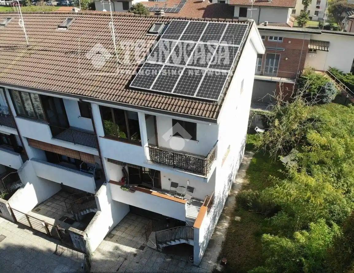 Villetta a schiera in vendita a Bareggio