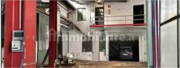 Palazzo - Stabile in vendita a Omegna