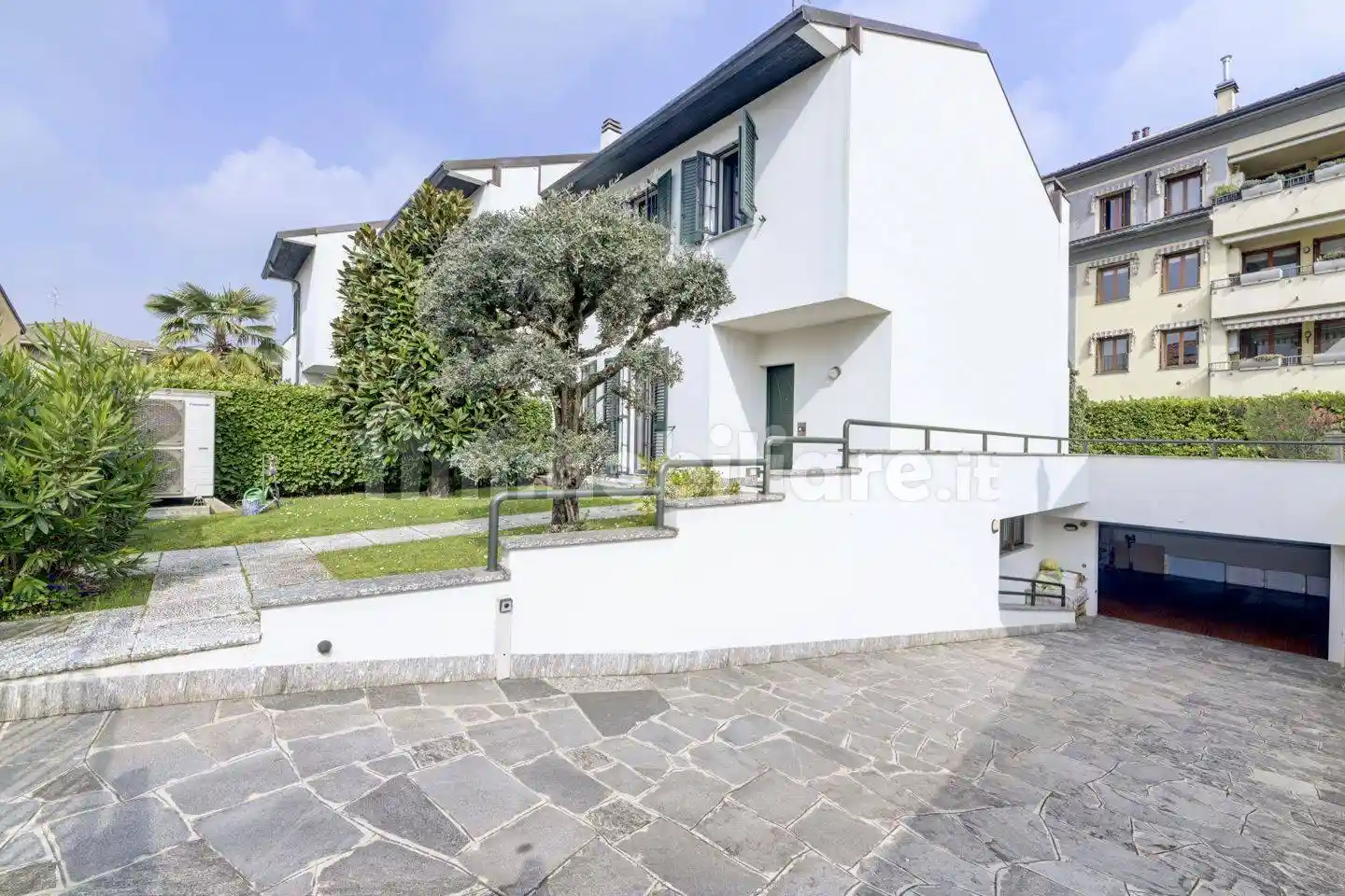 Villetta a schiera in vendita a Biassono