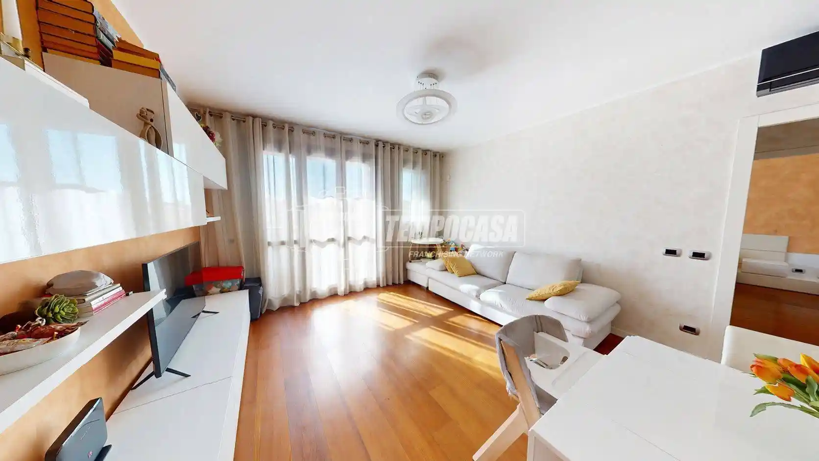 Appartamento in vendita a Varedo