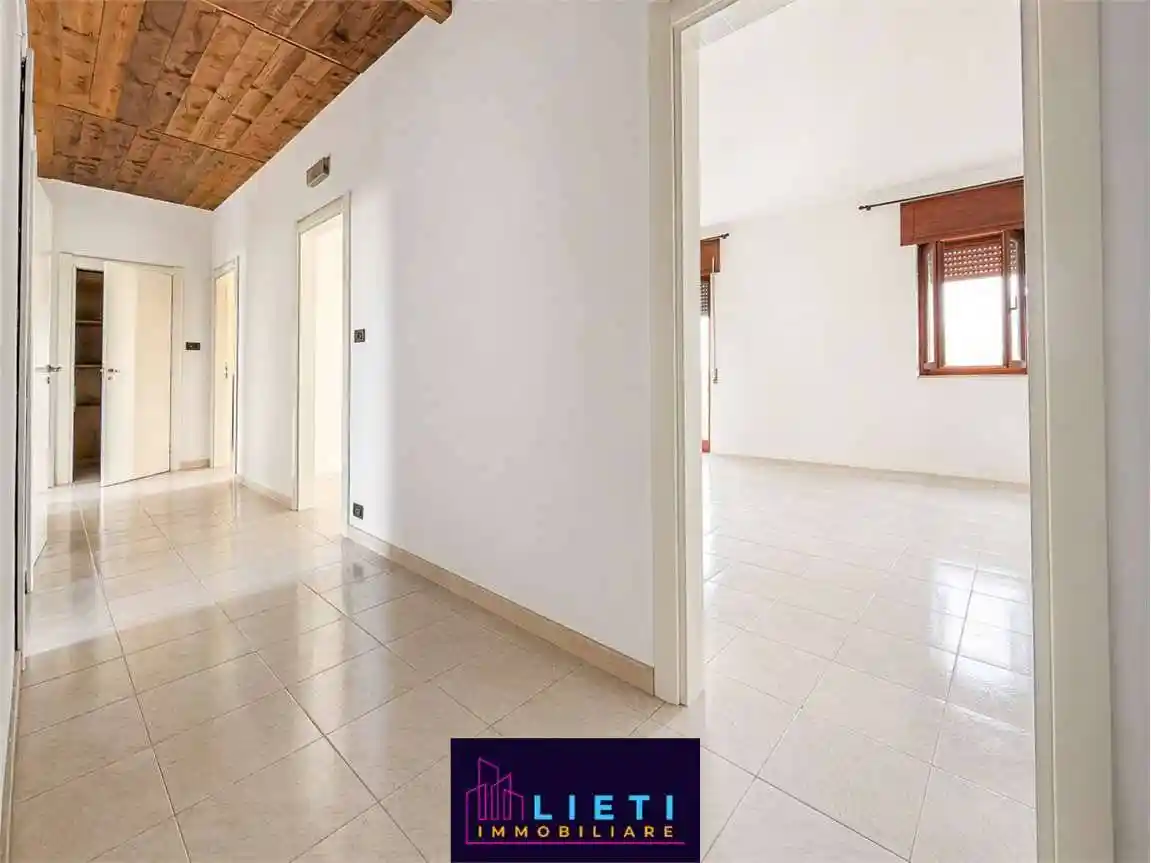 Appartamento in vendita a Taranto
