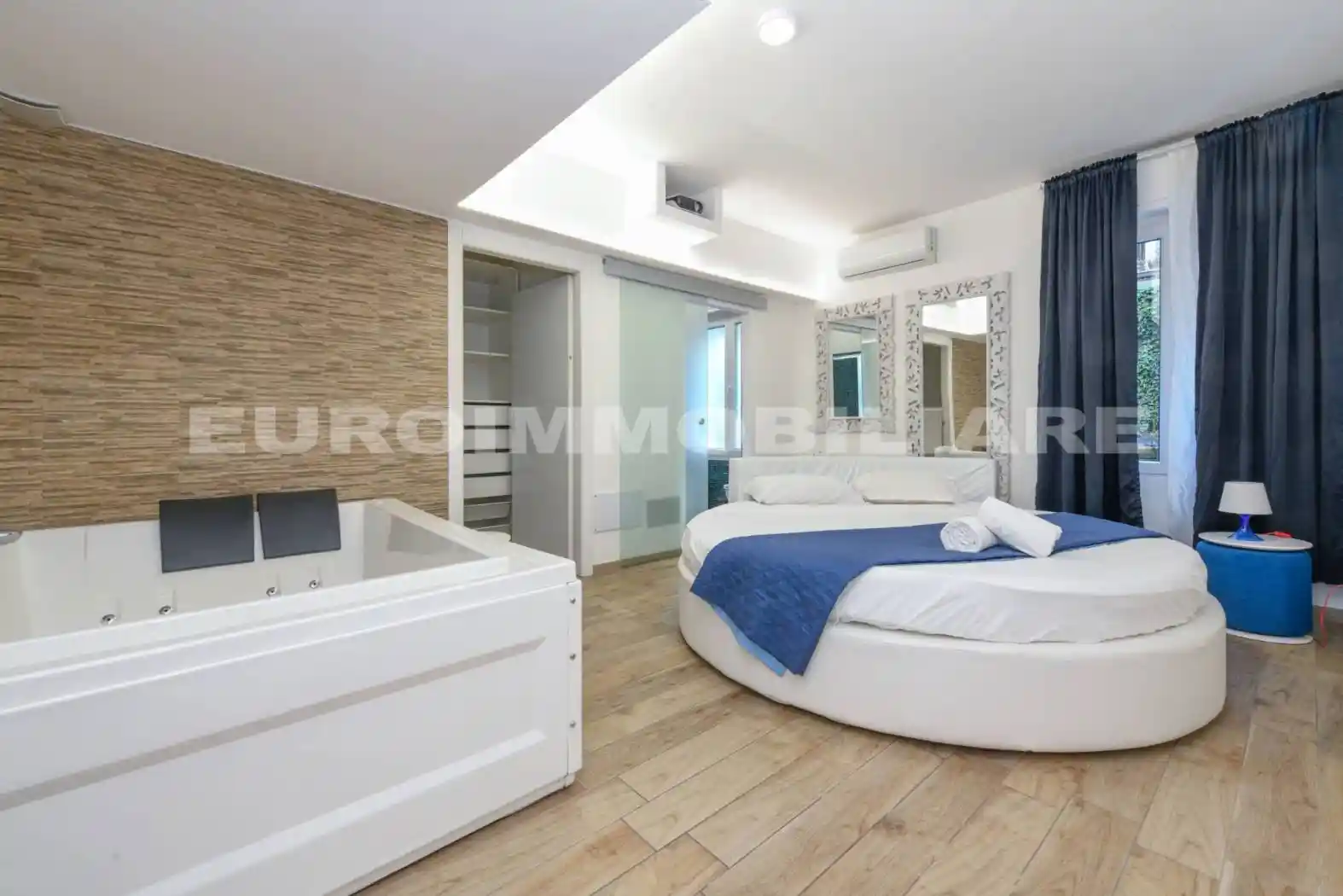 Appartamento in vendita a Desenzano del Garda