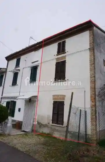 Casa indipendente in vendita a Robecco Pavese