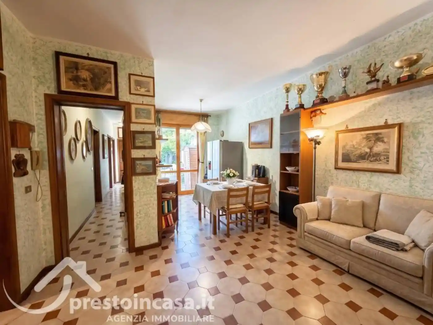 Appartamento in vendita a Viareggio