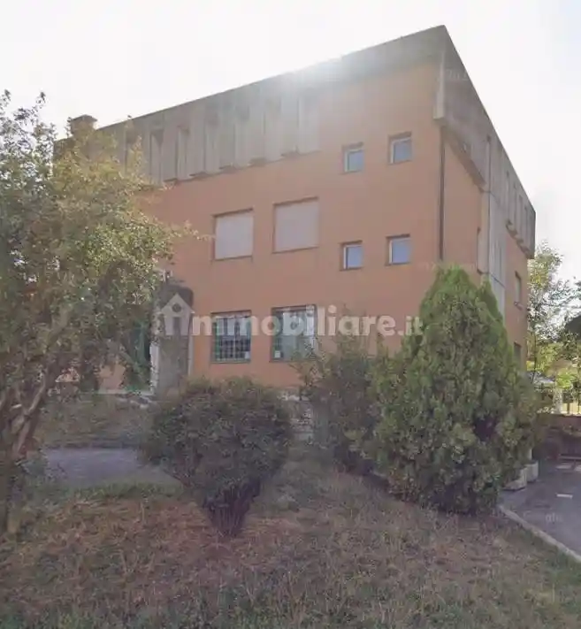 Palazzo - Edificio in vendita a Castelvetro di Modena