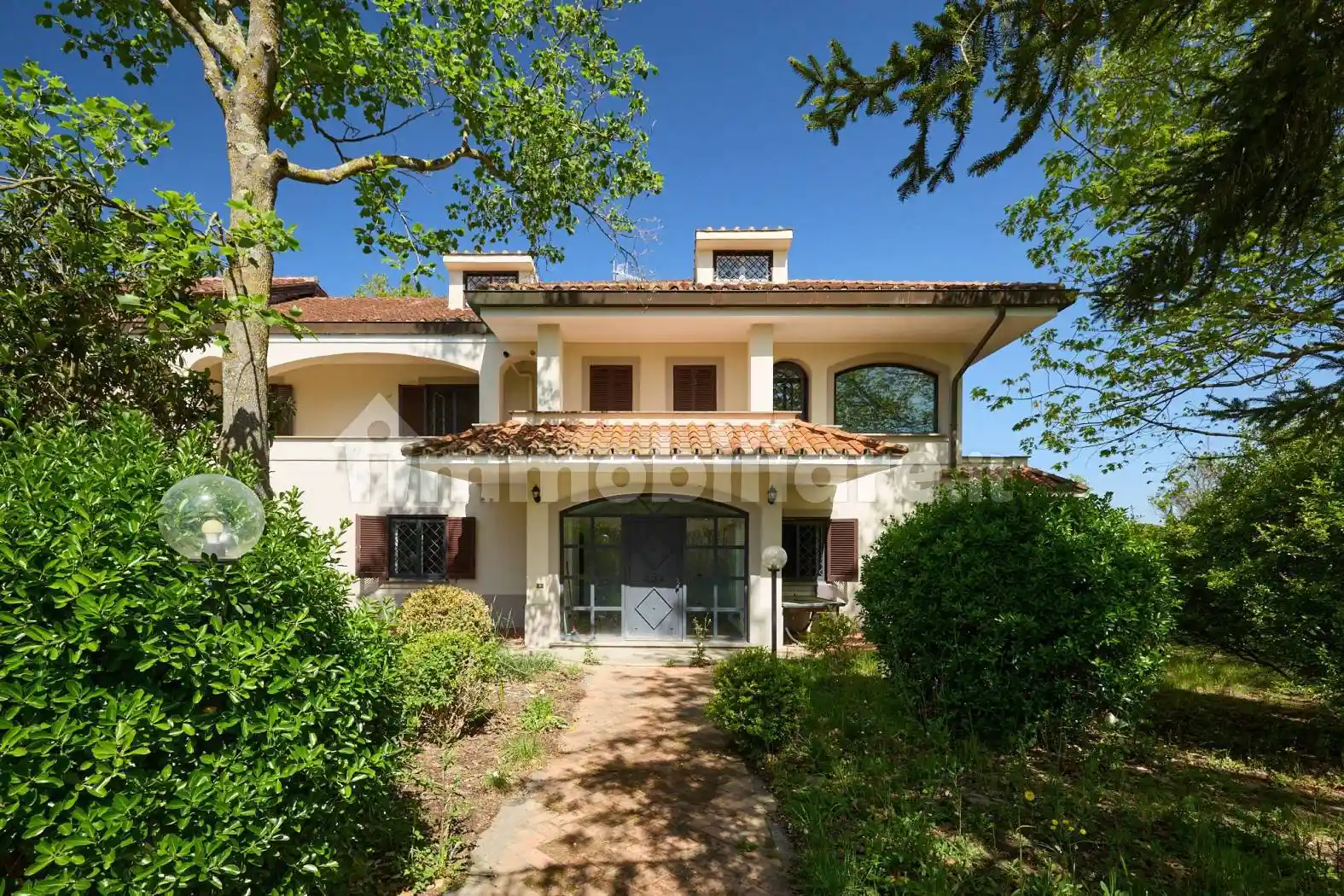 Villa in vendita a Campagnano di Roma