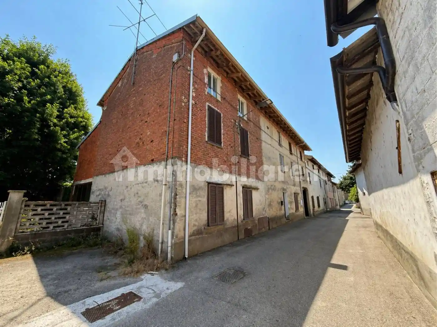 Casa indipendente in vendita a Palazzolo Vercellese