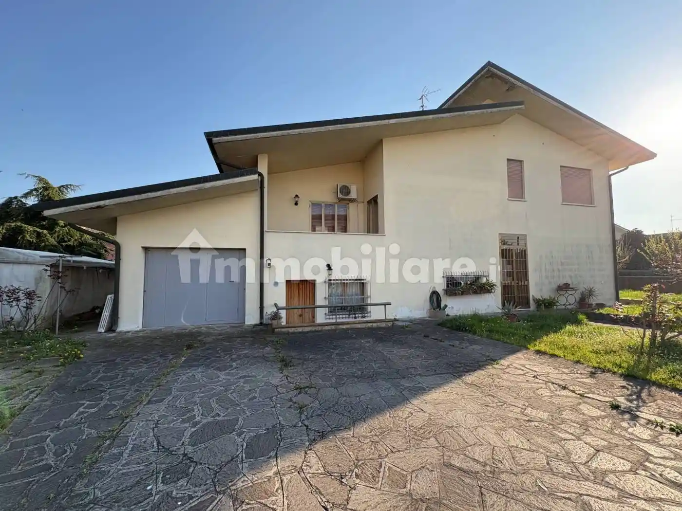 Villa in vendita a Legnago