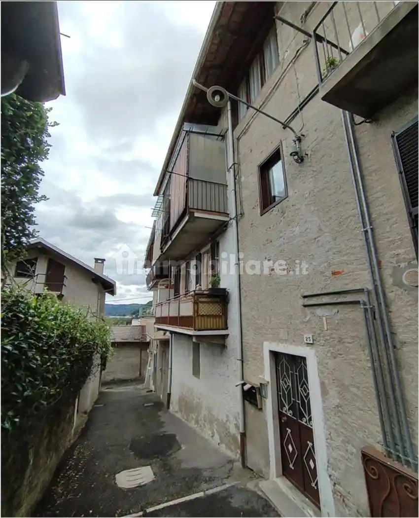 Casa indipendente in vendita a Borgosesia