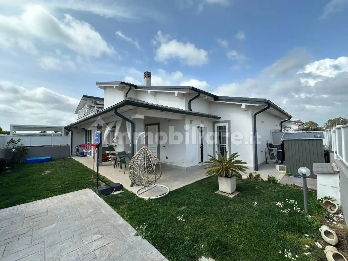 Villa in affitto a Fiumicino