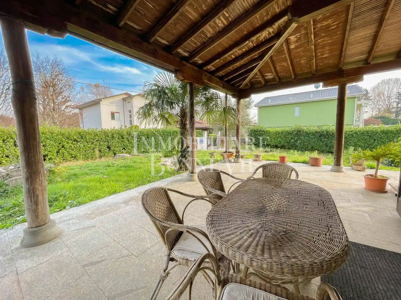 Villa in vendita a Appiano Gentile