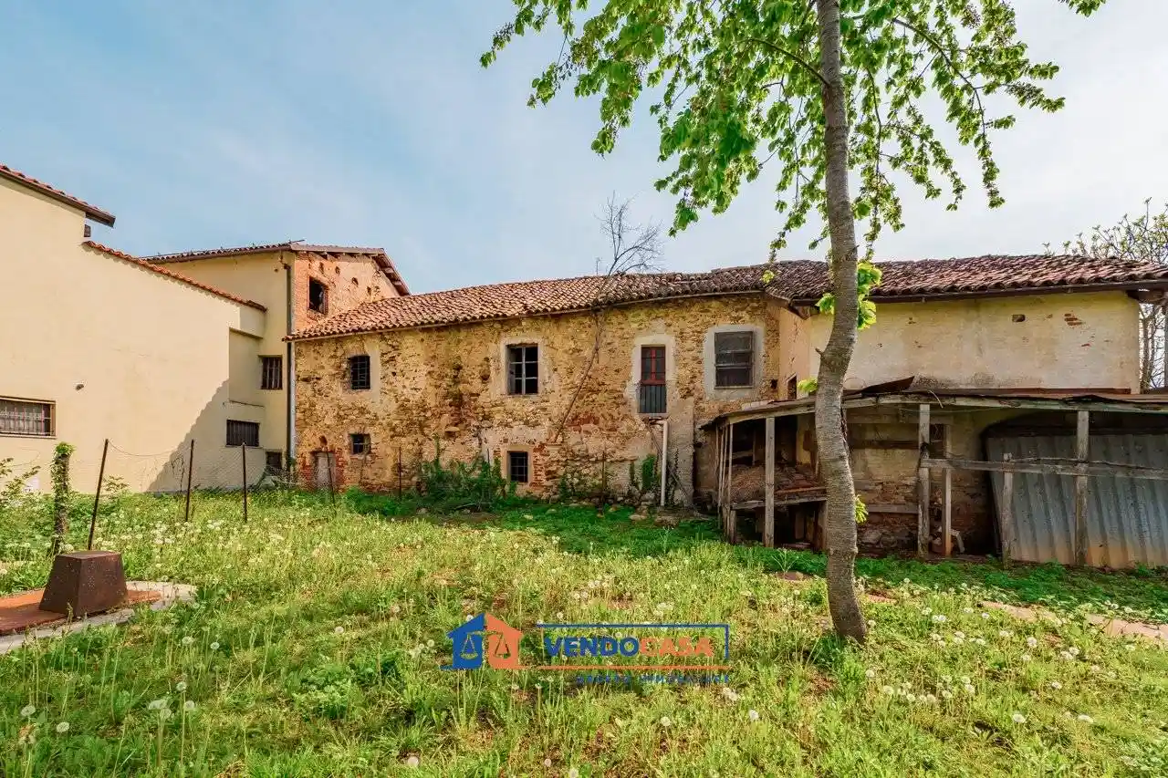 Rustico - Casale in vendita a Villanova Mondovì