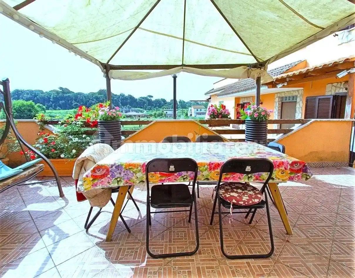 Villa in vendita a Ardea