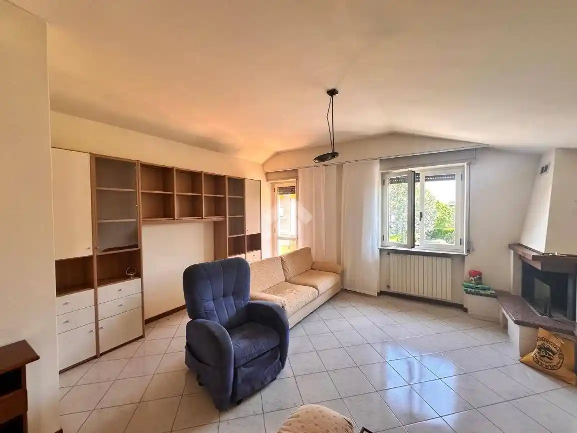 Appartamento in vendita a Curno