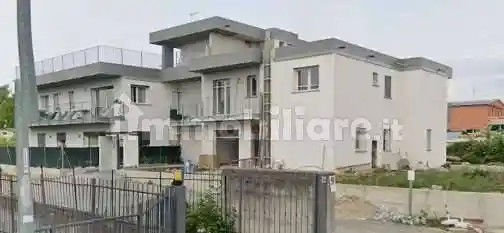 Appartamento in vendita a Arosio