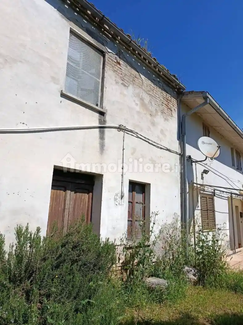 Rustico - Casale in vendita a Loreto Aprutino