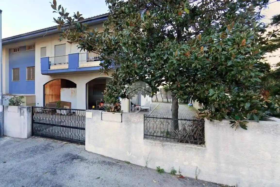 Villa in vendita a Montesilvano