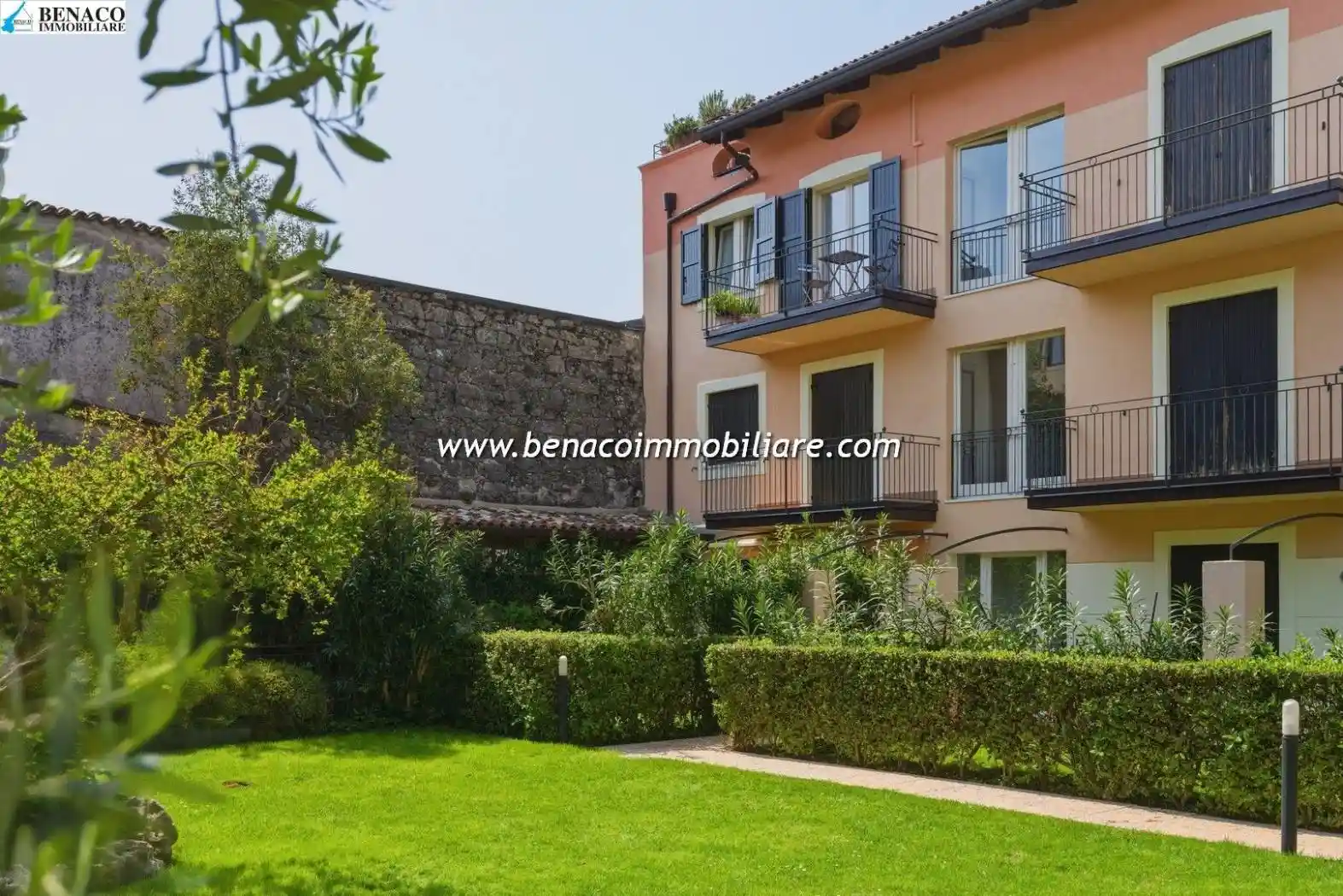 Appartamento in vendita a Torri del Benaco