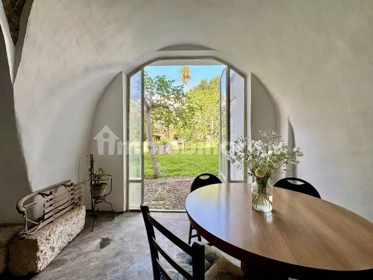 Casa indipendente in vendita a Parabita