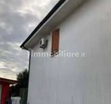 Villa in vendita a Sermide e Felonica