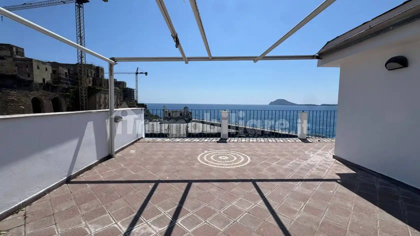 Appartamento in affitto a Pozzuoli