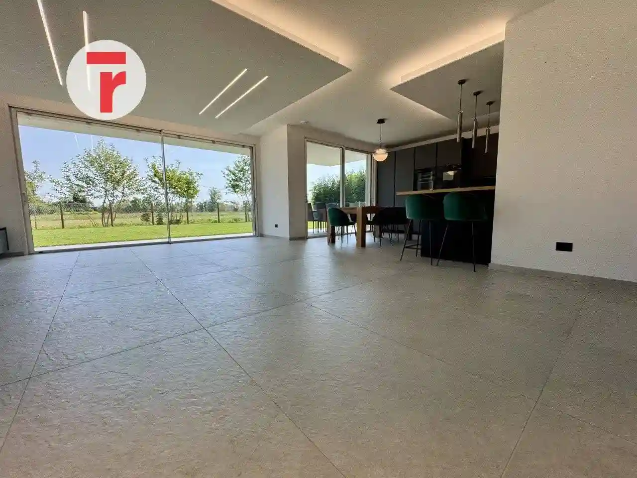 Villa - foto 3