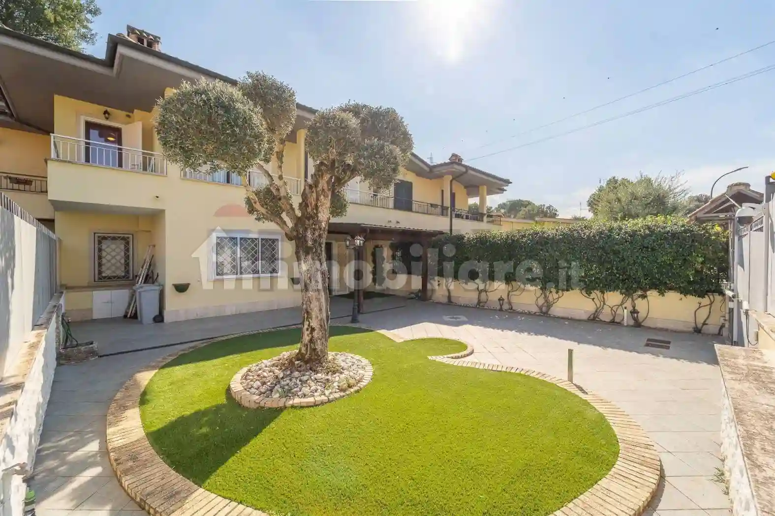 Villa - foto 2