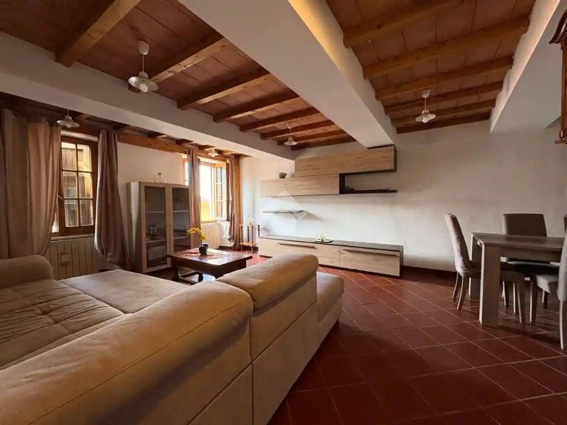 Rustico - Casale in vendita a Massa