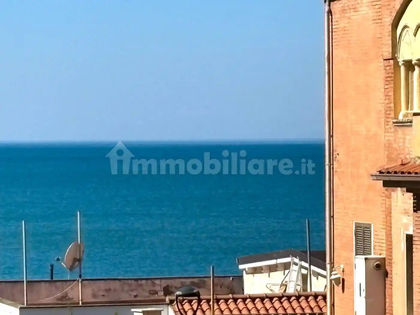 Appartamento in vendita a Ladispoli