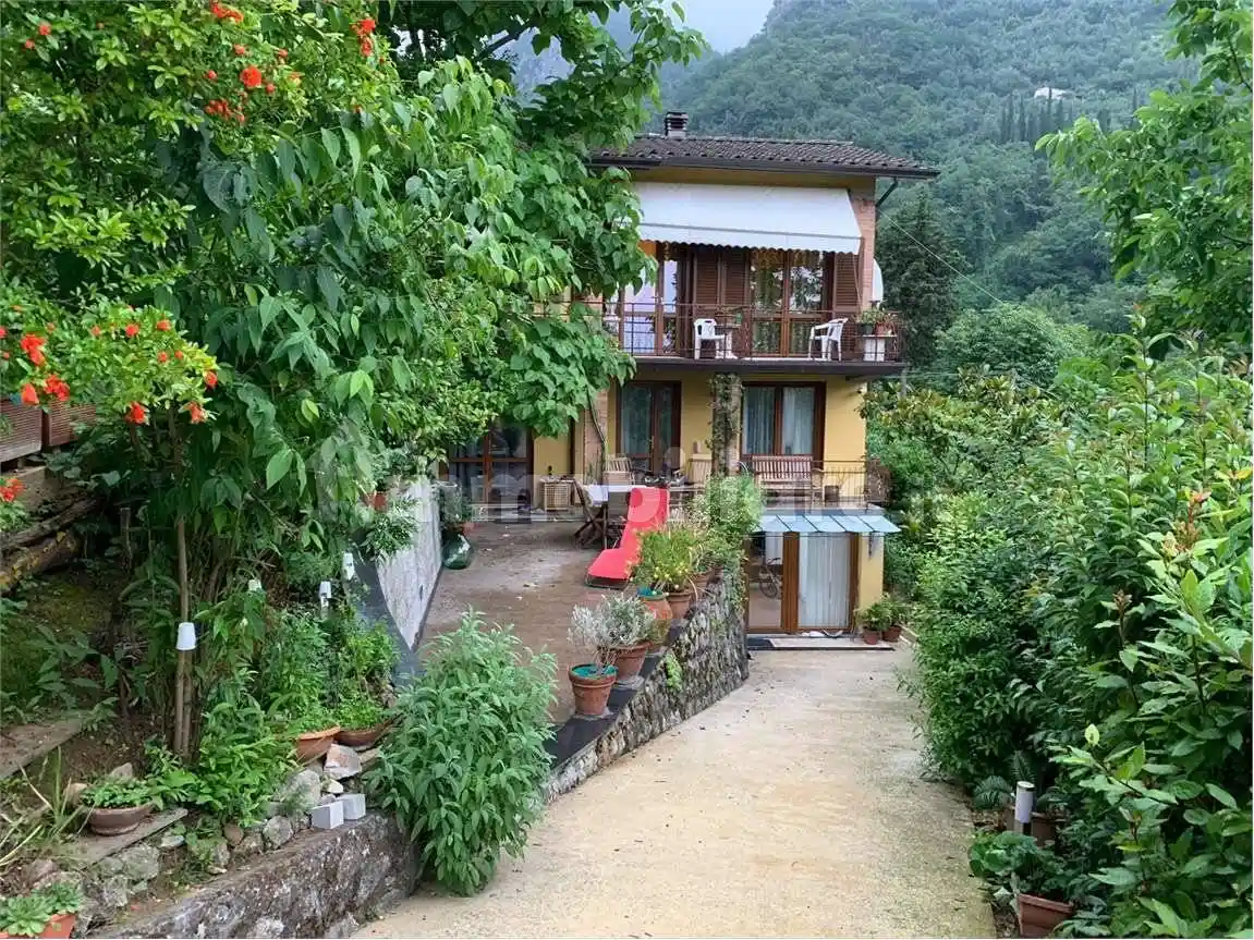 Appartamento in affitto a Camaiore