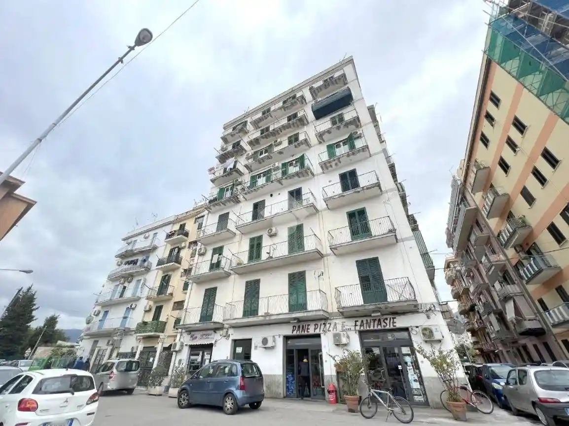 Appartamento in vendita a Palermo