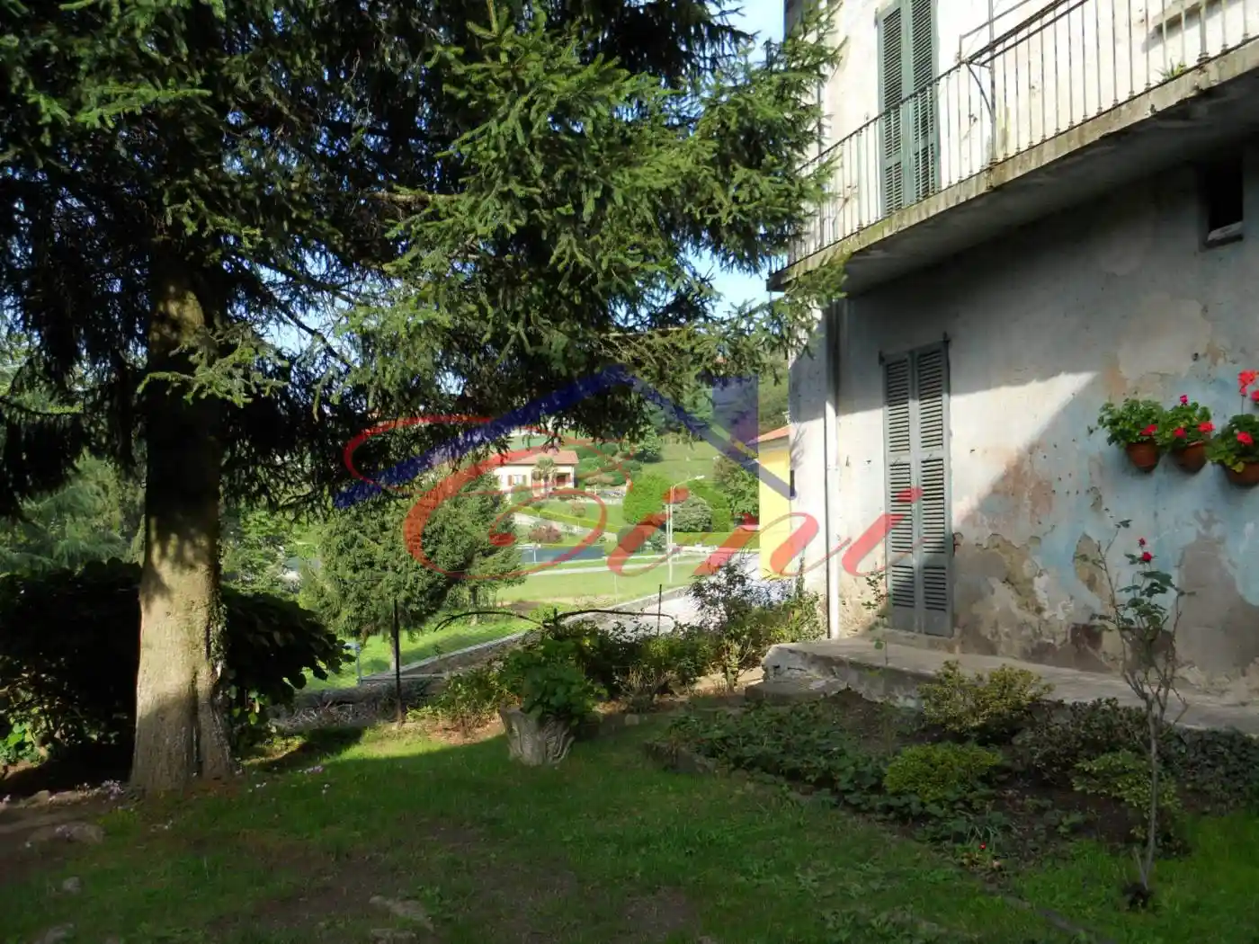 Casa indipendente in vendita a Colle Brianza