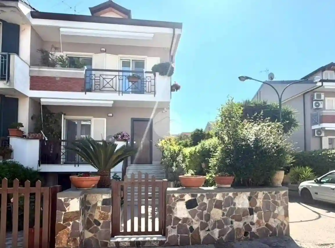 Villetta a schiera - foto 2
