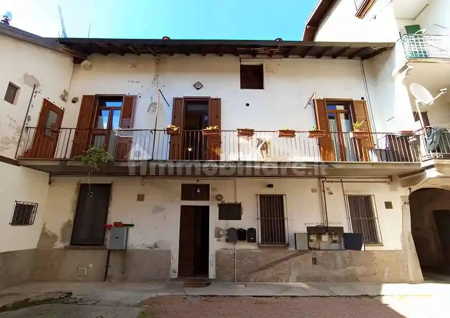 Appartamento in vendita a Valganna