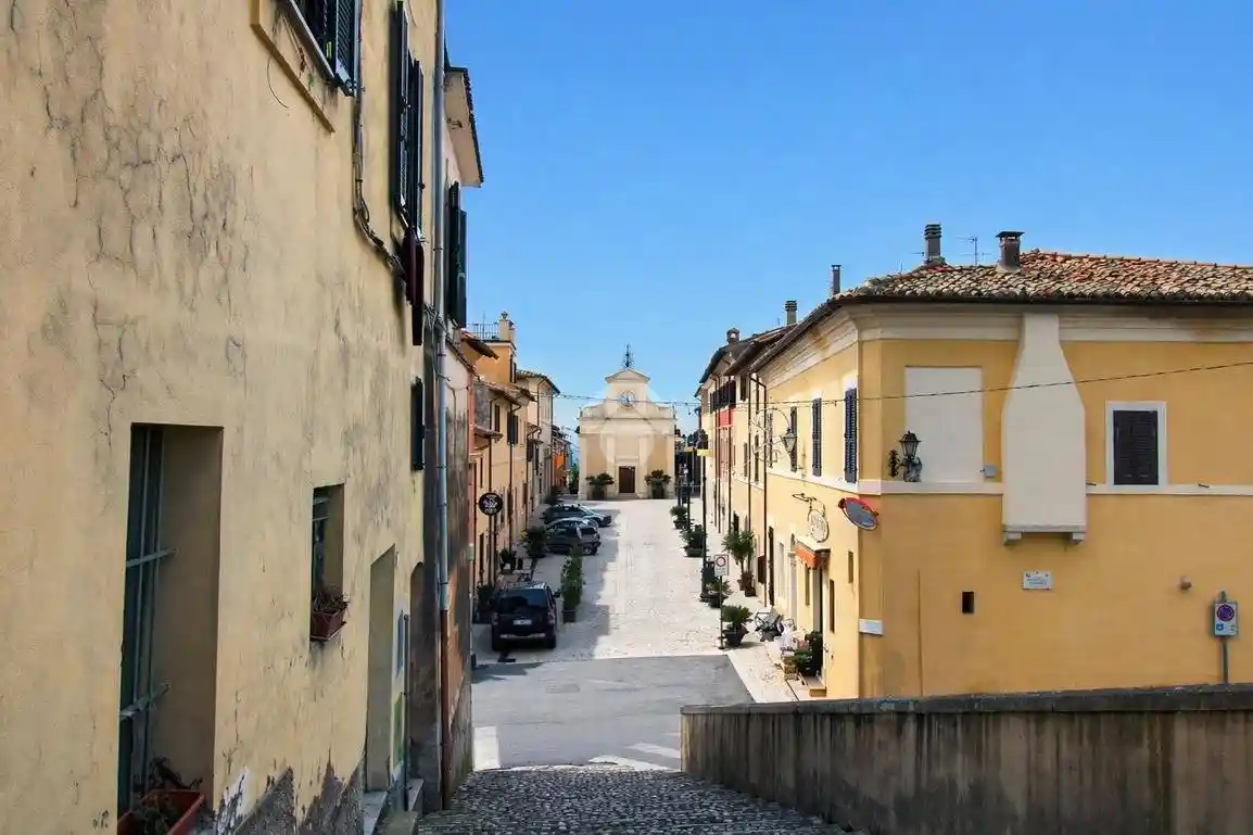Appartamento in vendita a Poggio Catino