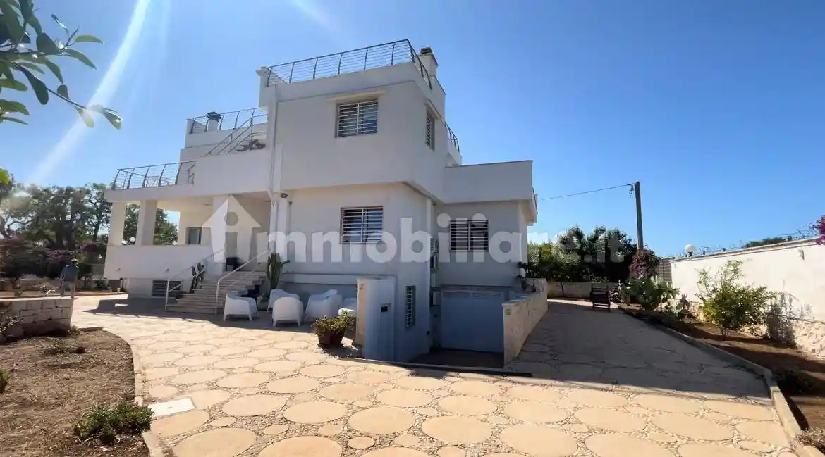 Villa in vendita a Mola di Bari